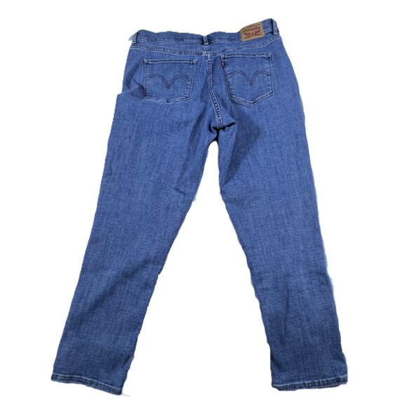 Levi's Women's Classic Crop Denim Jeans - Size 31 - Picture 3 of 5